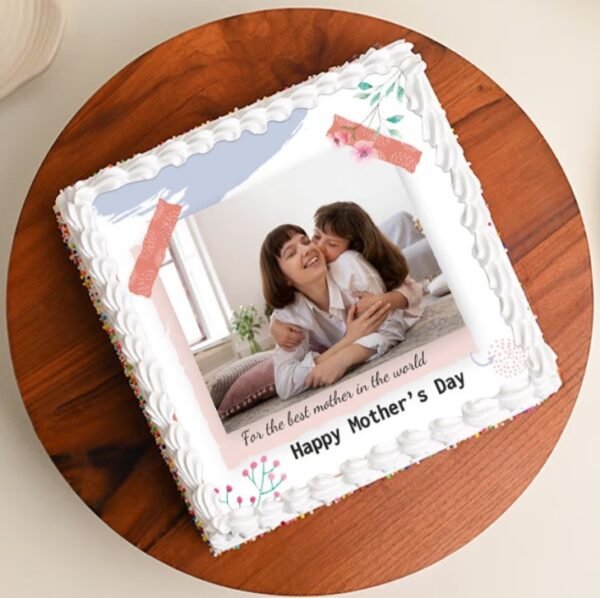 Personalized Captured Moments Cake for Mom, ideal for birthdays and special occasions, featuring custom designs that celebrate cherished memories.