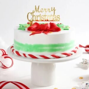 Christmas Wreath Delight Cake featuring a festive wreath design with creamy layers, perfect for holiday gatherings and Christmas celebrations.