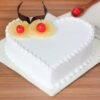 Pineapple Heart Cake – a heart-shaped cake infused with tropical pineapple flavor, ideal for romantic celebrations and sweet moments.