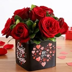 Stunning Bunch of Red Roses with vibrant, fresh red roses, ideal for romantic expressions and meaningful celebrations.