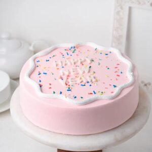 Vanilla Bliss New Year Cake – a festive vanilla cake for New Year, perfect for bringing sweet joy to holiday celebrations.